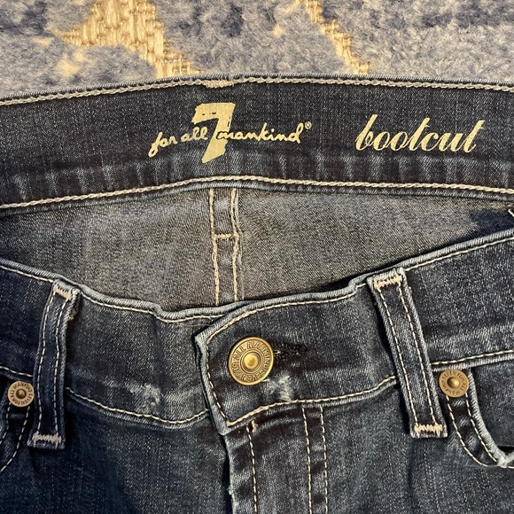 7 For All Mankind - Picture 3 of 4